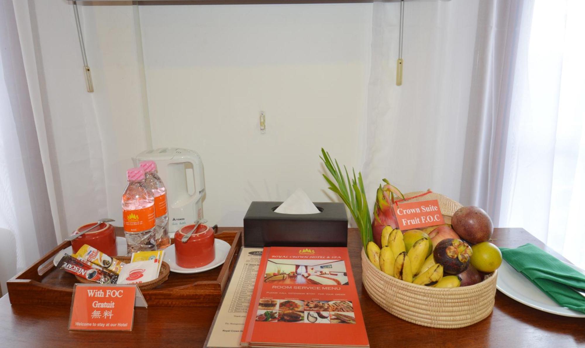The Suite By Royal Crown Hotel Siem Reap Extérieur photo