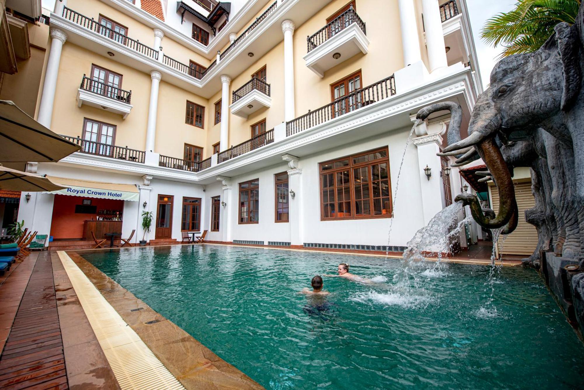 The Suite By Royal Crown Hotel Siem Reap Extérieur photo