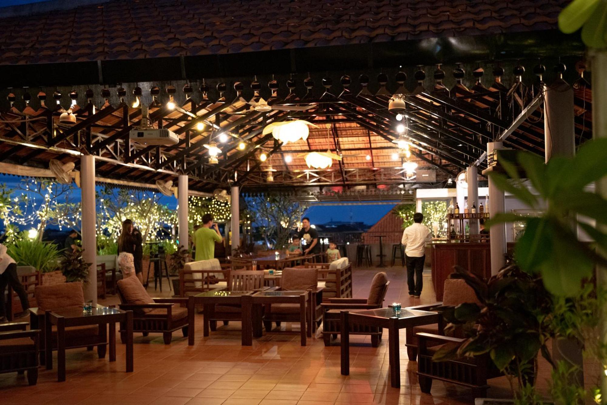 The Suite By Royal Crown Hotel Siem Reap Extérieur photo