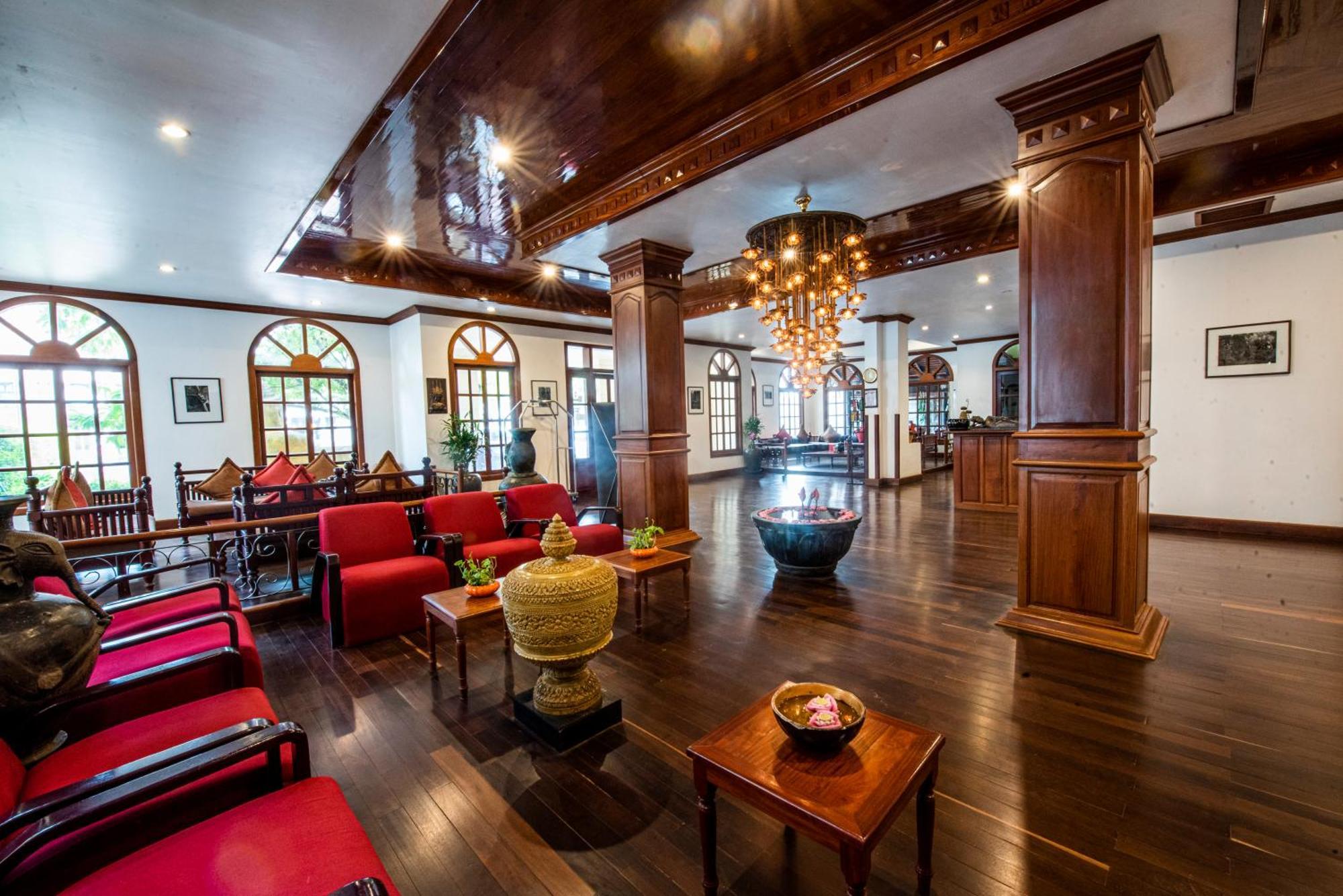 The Suite By Royal Crown Hotel Siem Reap Extérieur photo